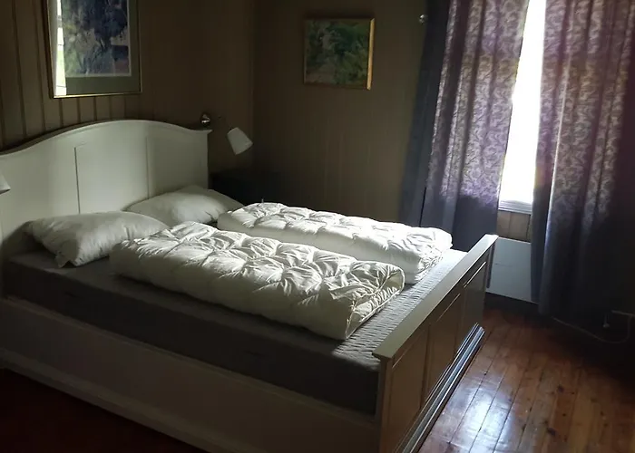 Eidsfoss Slusevokterbolig * Lunde (Telemark)